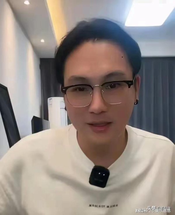 配资专业股票理财 万万没想到！湾湾博主击碎具俊晔最后的体面，原来他留台原因很多